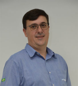 Oswaldo Soares Junior, diretor geral da Tecmach